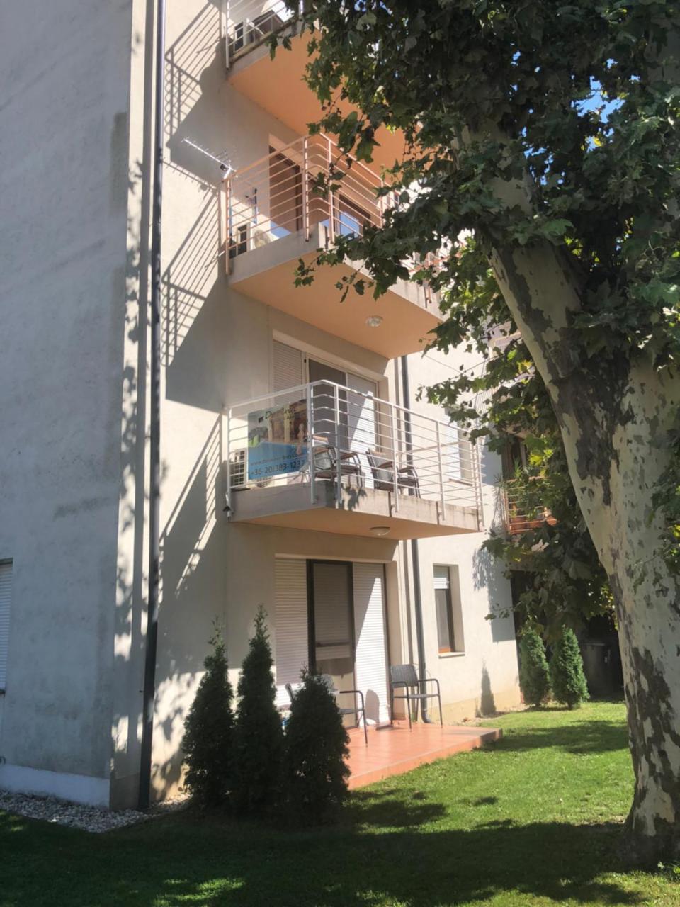 Dorina Wellness Appartement Siófok Buitenkant foto