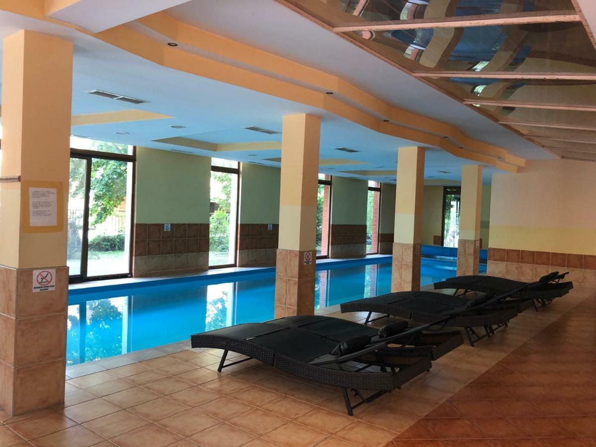 Dorina Wellness Appartement Siófok Buitenkant foto
